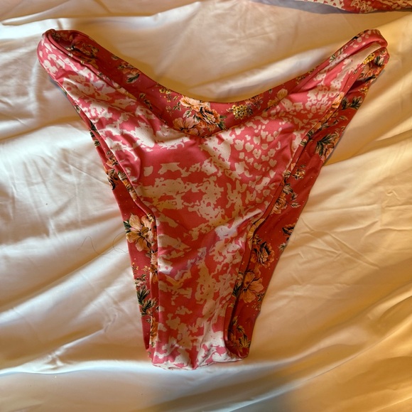 Maaji Reversible Floral / Animal Print Pink Bikini Set - Picture 9 of 9